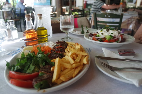 naxos cyclades restaurant bar oasis